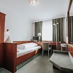 Ξενοδοχείο Boutique Am Rathaus - Reblaus 3*