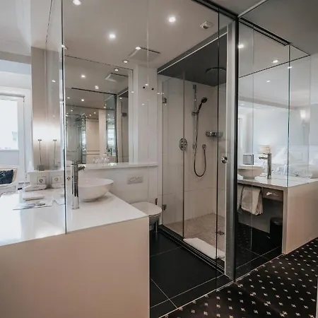 Boutique Am Rathaus - Reblaus Hotell 3*