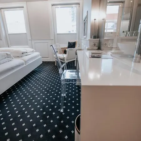 Boutique Am Rathaus - Reblaus 3* 울름