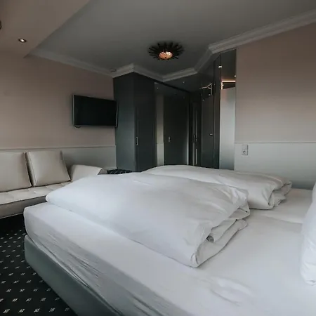 Boutique Am Rathaus - Reblaus Hotel 3*