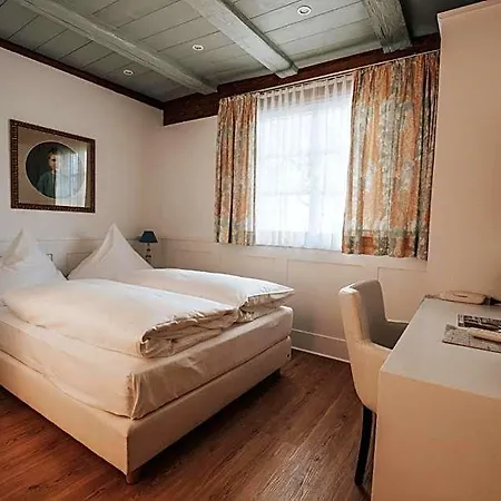 Hotel Boutique Am Rathaus - Reblaus 3*