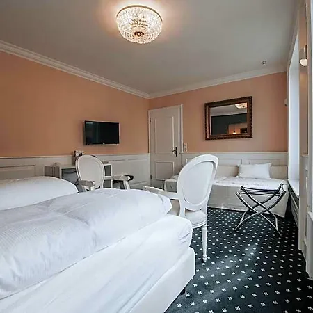 Boutique Am Rathaus - Reblaus 3* أولم